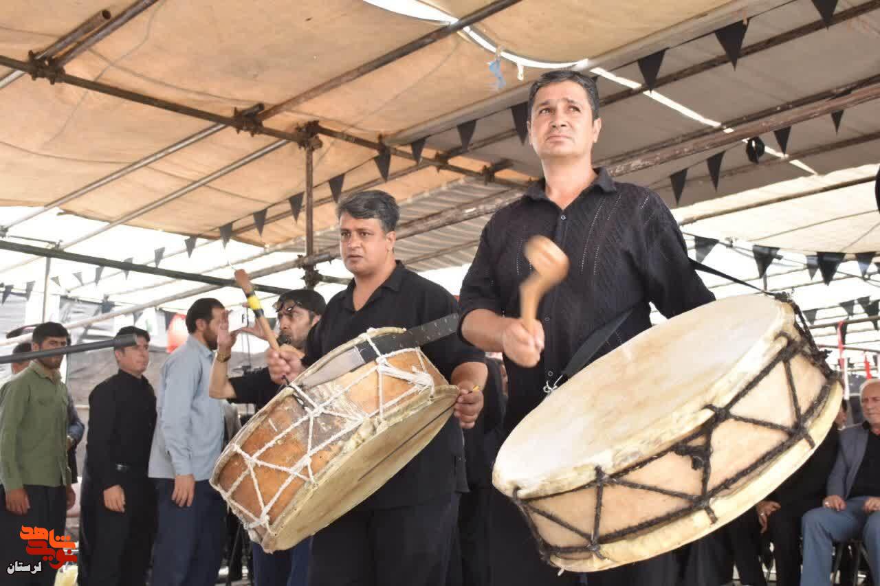 آئین «چَمَر و کُتَل» در ایتی وند دلفان برگزار شد آئین «چَمَر و کُتَل» در ایتی وند دلفان برگزار شد