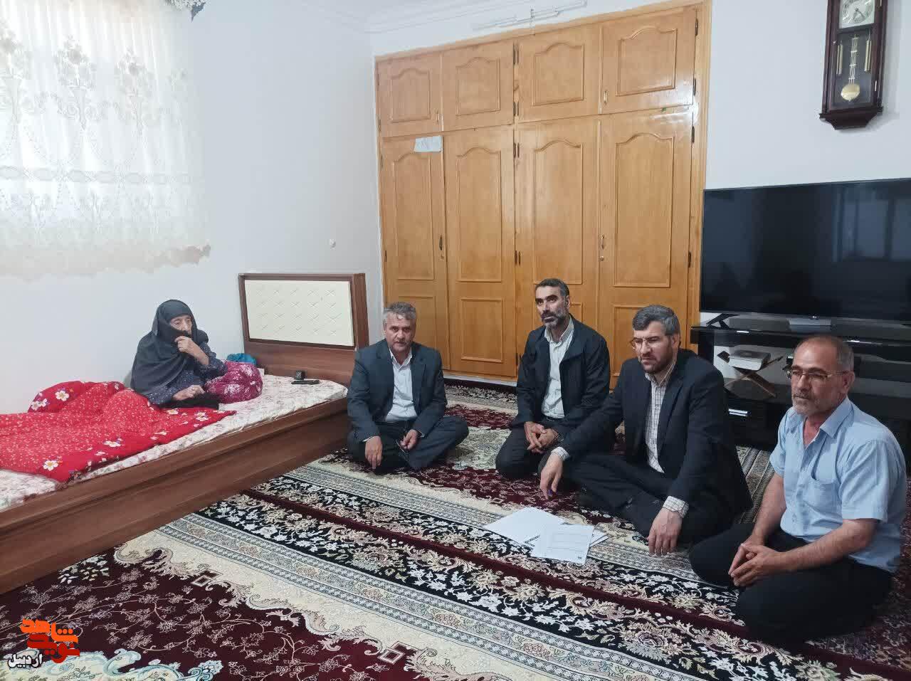 دیدار با بیش از ۲۰ خانواده معظم شهید و جانباز در شهرستان نیر+ عکس دیدار با بیش از ۲۰ خانواده معظم شهید و جانباز در شهرستان نیر+ عکس