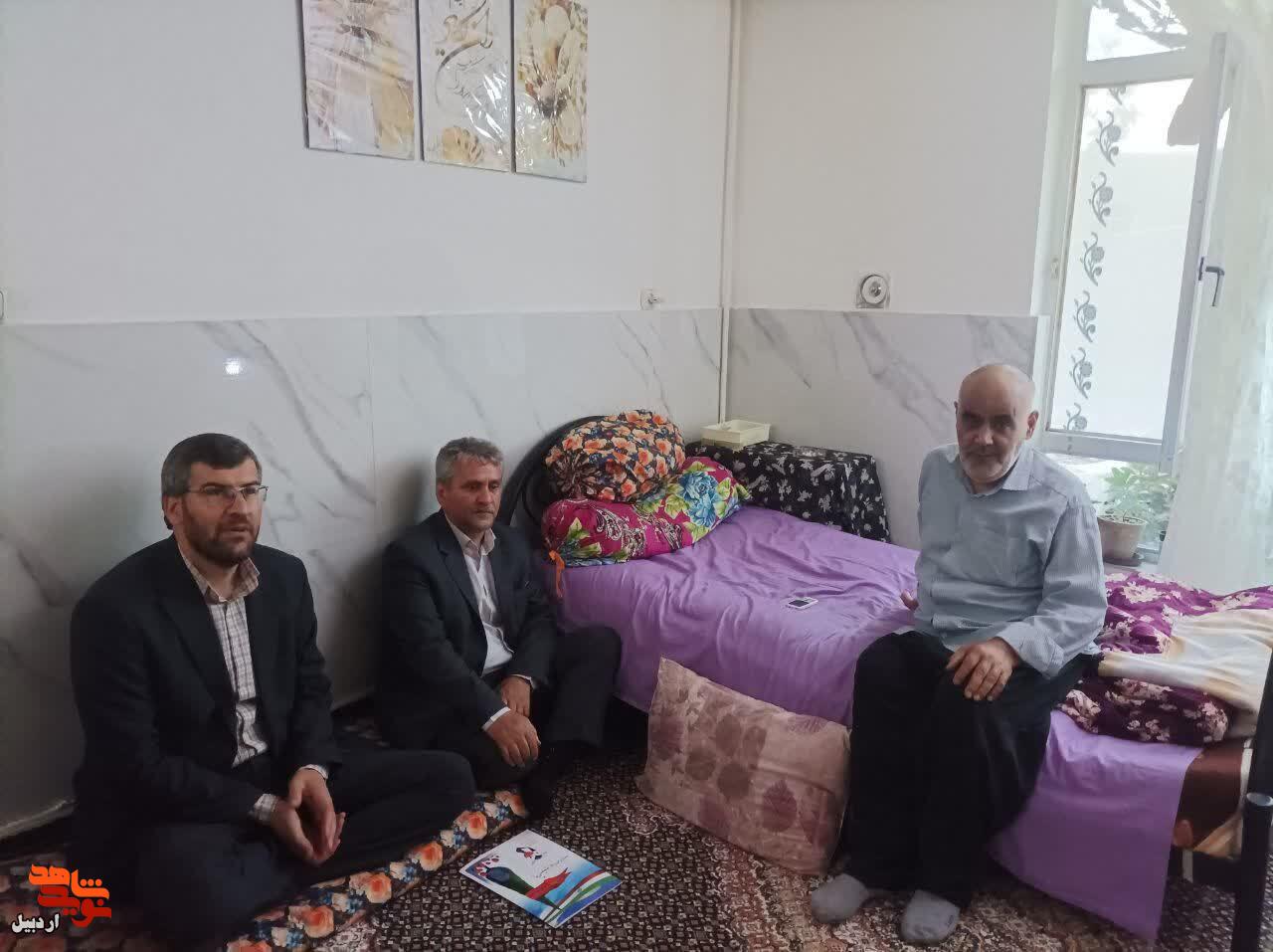 دیدار با بیش از ۲۰ خانواده معظم شهید و جانباز در شهرستان نیر+ عکس دیدار با بیش از ۲۰ خانواده معظم شهید و جانباز در شهرستان نیر+ عکس