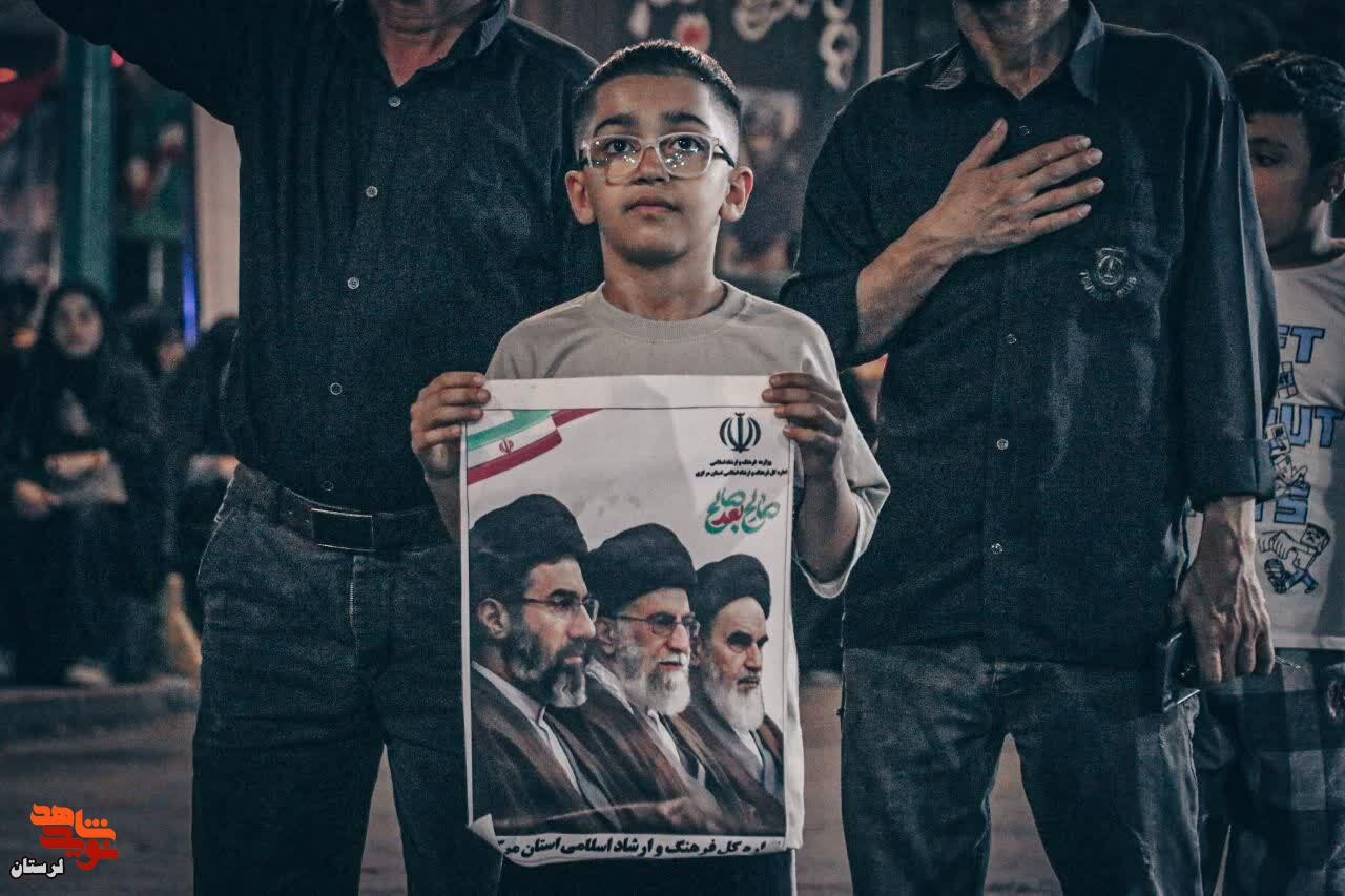 سنگر خیابان انقلاب در خونخواهی از امام شهید در موج صد و سی و نهم حماسه