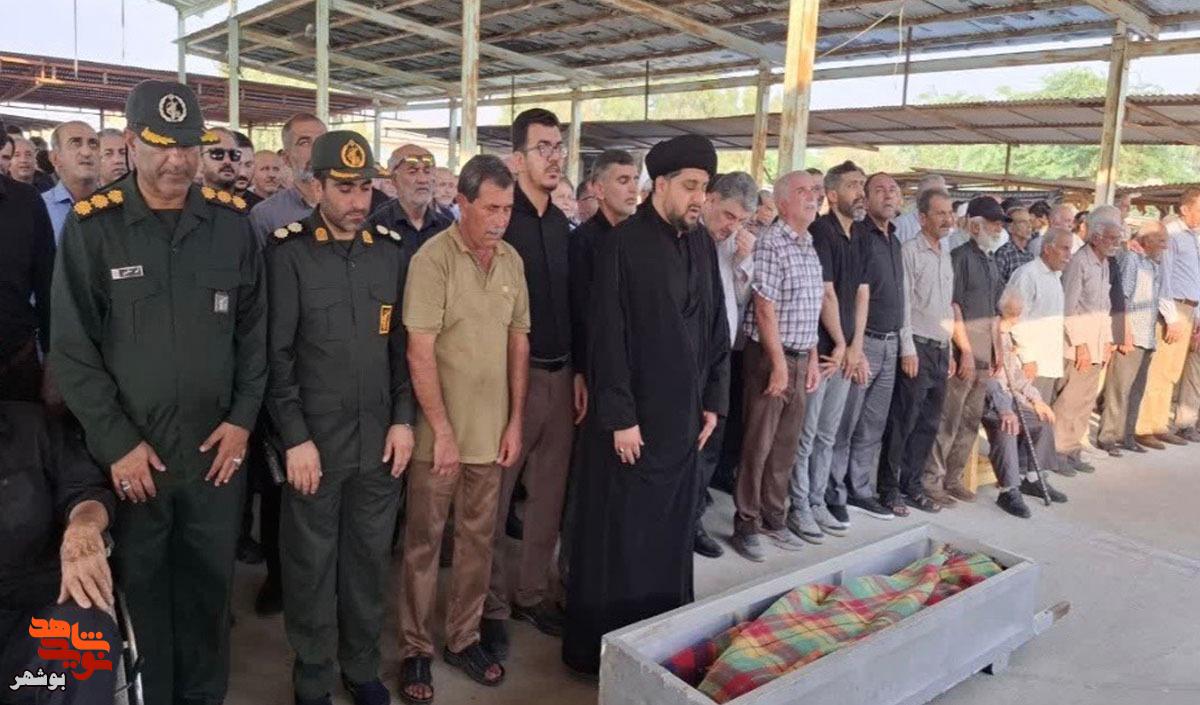 مادر شهیدان «مرتضی و مبارک زورقی» به فرزندان شهیدش پیوست مادر شهیدان «مرتضی و مبارک زورقی» به فرزندان شهیدش پیوست
