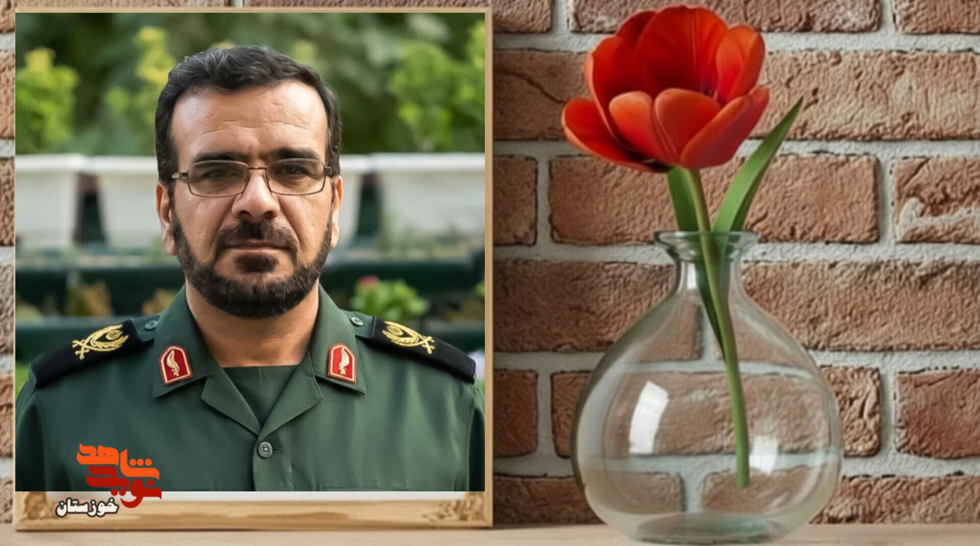 خطاطی که مشق عشق را در میدان شهادت نوشت خطاطی که مشق عشق را در میدان شهادت نوشت