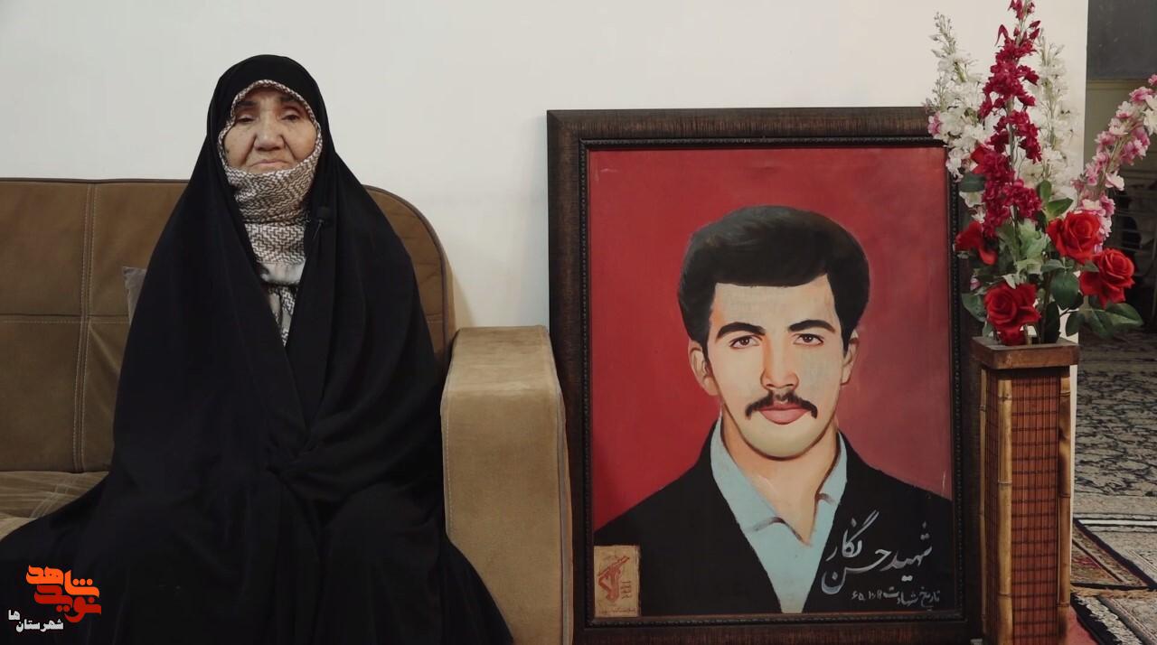 حسن مکبر مسجد بود حسن مکبر مسجد بود