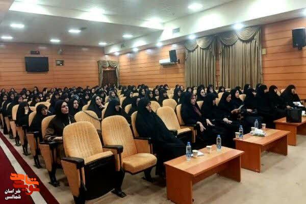 تشییع پیکر رهبر شهید پیامی از استمرار راه شهدا به جهانیان خواهد بود
