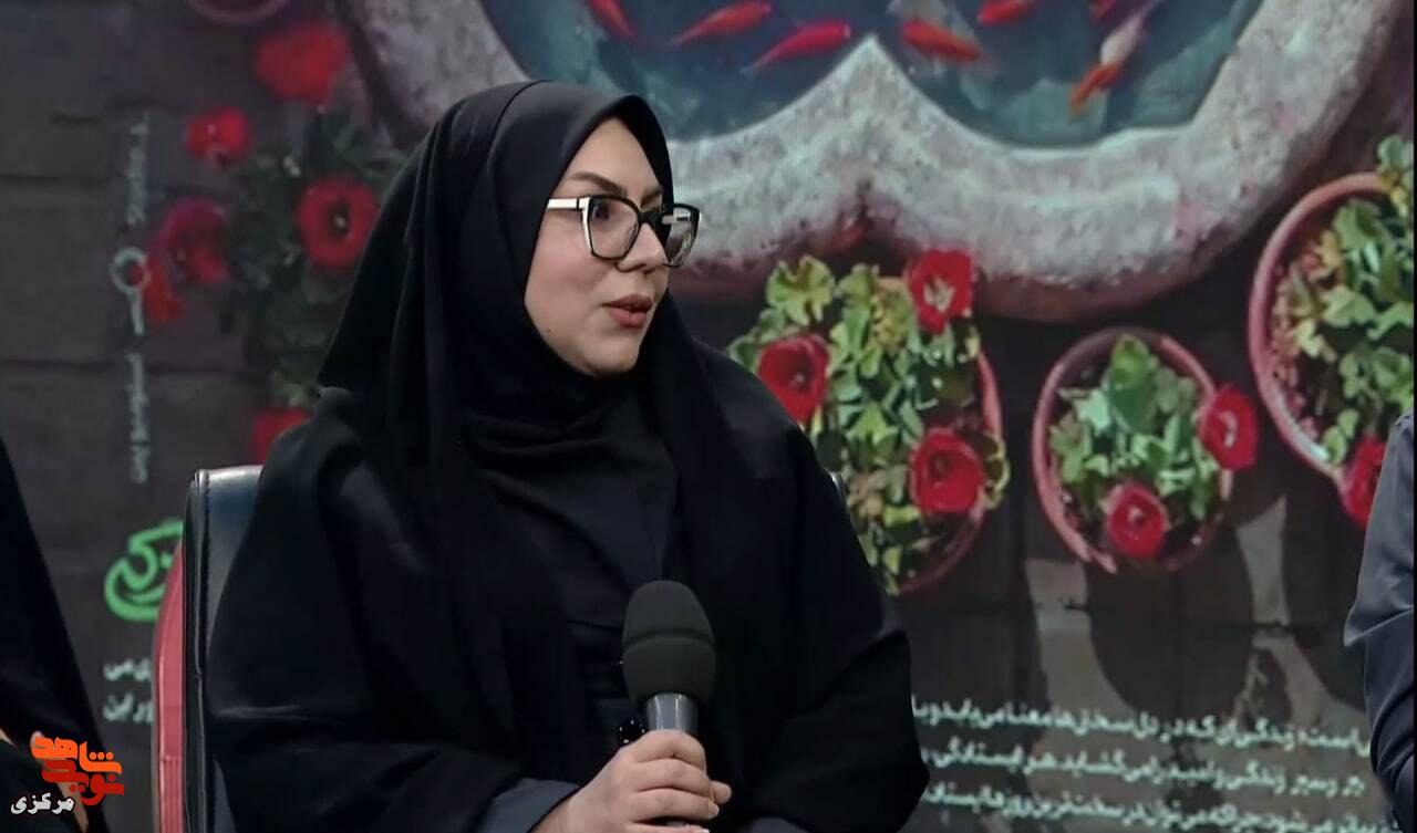 هنر متعهد؛ زبان گویای مقاومت، امید و هویت ایرانی است هنر متعهد؛ زبان گویای مقاومت، امید و هویت ایرانی است