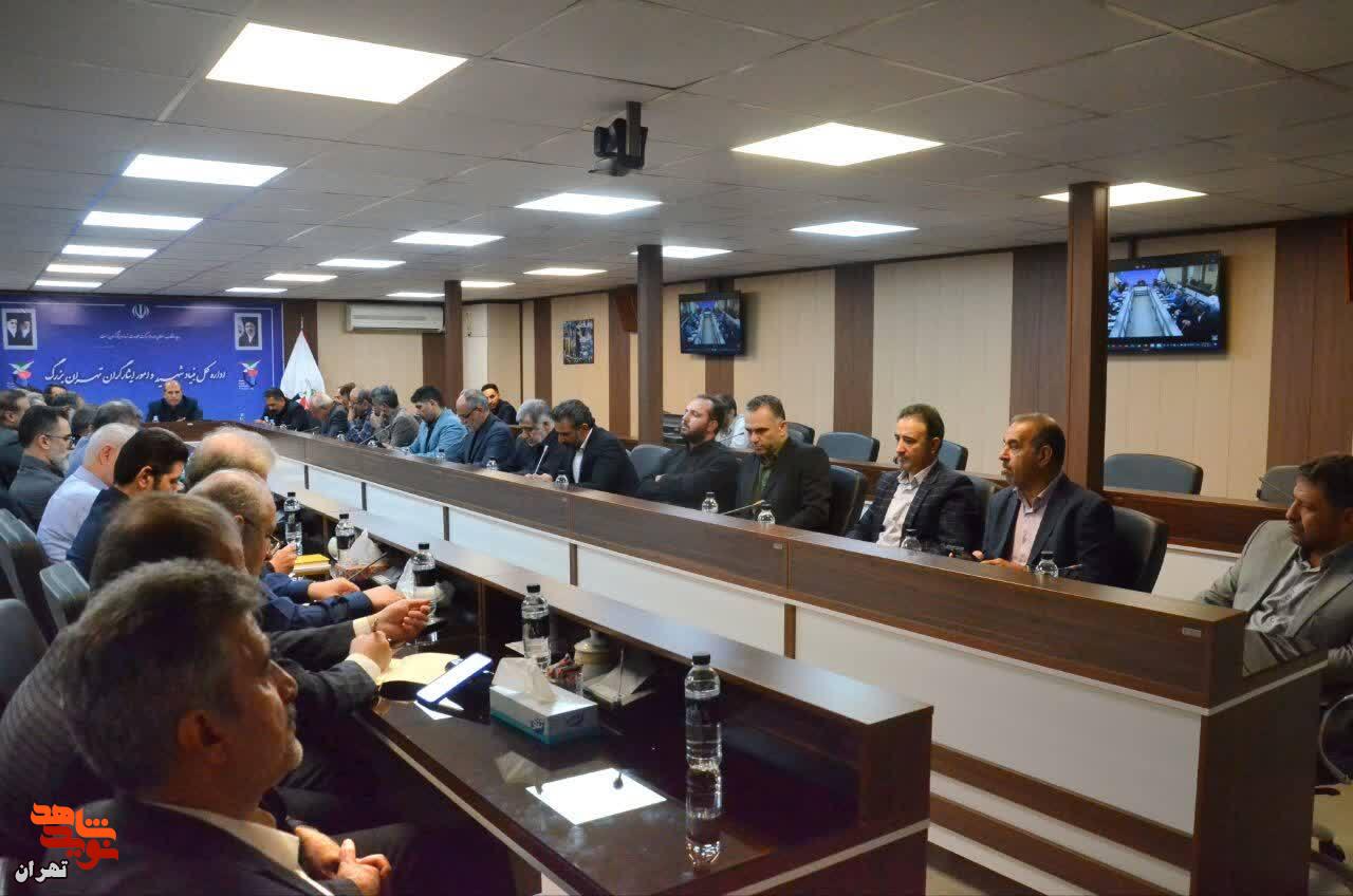 میراثداری از شهدا، در گرهگشایی و تکریم بیواسطه خانوادههای معظم آنان معنا مییابد میراثداری از شهدا، در گرهگشایی و تکریم بیواسطه خانوادههای معظم آنان معنا مییابد