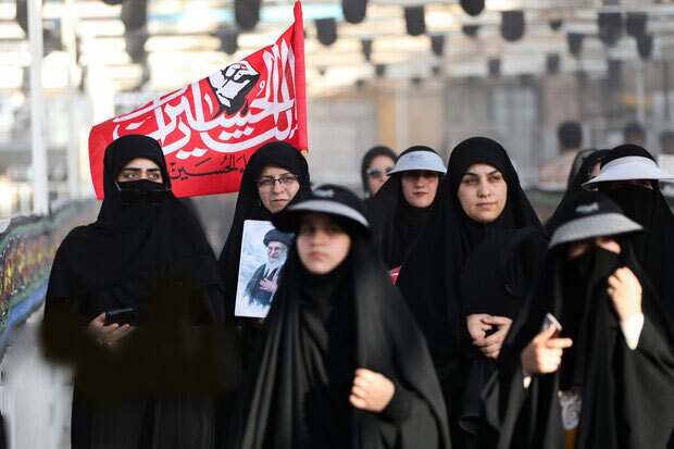 گلستان در مسیر اربعین؛ رزمایش «دلدادگان اربعین» با پیادهروی ۱۷۰ کیلومتری گلستان در مسیر اربعین؛ رزمایش «دلدادگان اربعین» با پیادهروی ۱۷۰ کیلومتری