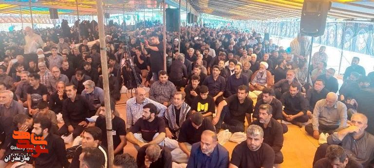 حضور مدیرکل بنیاد مازندران در بیست و سومین یادواره ۲۲۷ شهید بخش چهاردانگه ساری حضور مدیرکل بنیاد مازندران در بیست و سومین یادواره ۲۲۷ شهید بخش چهاردانگه ساری