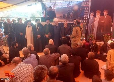 تصاویر/تجلیل مدیرکل بنیاد شهید مازندران با چند خانواده معزز شهدای چهاردانگه تصاویر/تجلیل مدیرکل بنیاد شهید مازندران با چند خانواده معزز شهدای چهاردانگه