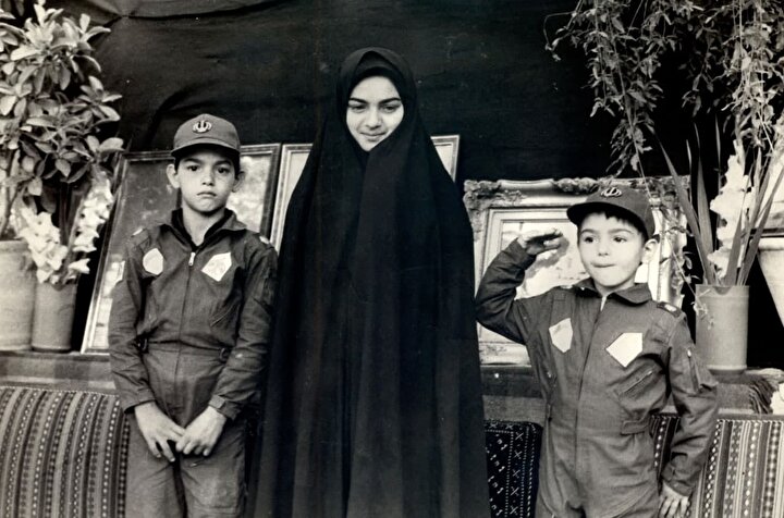 تصاویر دیده‌ نشده از شهید «عباس بابایی»/ لحظه‌های ناب خانوادگی در قاب خلبان آسمان‌ها
