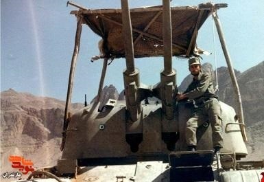 تصاویر به جا مانده از شهید «شهباز جوادی اشرفی» تصاویر به جا مانده از شهید «شهباز جوادی اشرفی»