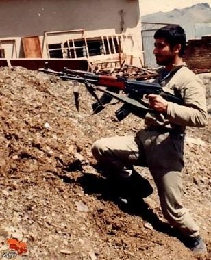 تصاویر به جا مانده از شهید «علی رضا اسدی» تصاویر به جا مانده از شهید «علی رضا اسدی»