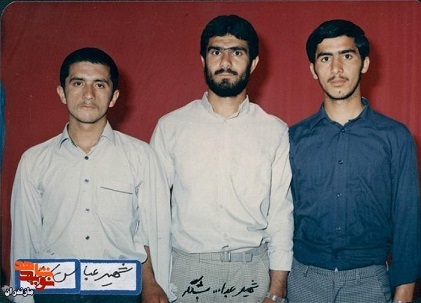 تصاویر به جا مانده از شهید «عبدالله بشگله» تصاویر به جا مانده از شهید «عبدالله بشگله»