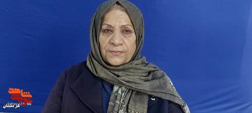 هنوز چشم باز نکرده بودیم که فریدون از دست رفت هنوز چشم باز نکرده بودیم که فریدون از دست رفت