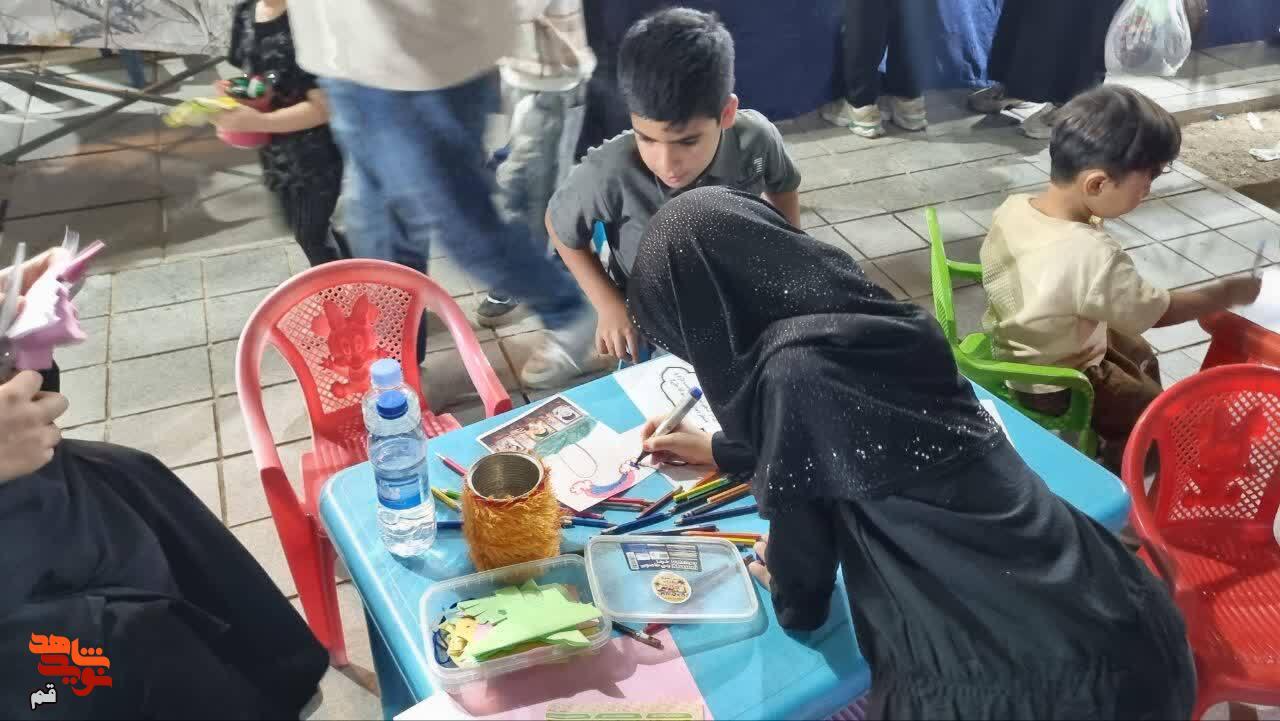 گزارش تصویری| موکب فرهنگی هنری سلام شهید قم در خدمت رسانی به زائرین حسینی گزارش تصویری| موکب فرهنگی هنری سلام شهید قم در خدمت رسانی به زائرین حسینی