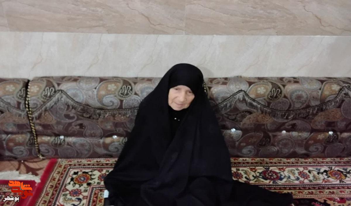 دیدار با خانواده شهید محمد احمدی‌جوان به مناسبت روز مدافعان حرم
