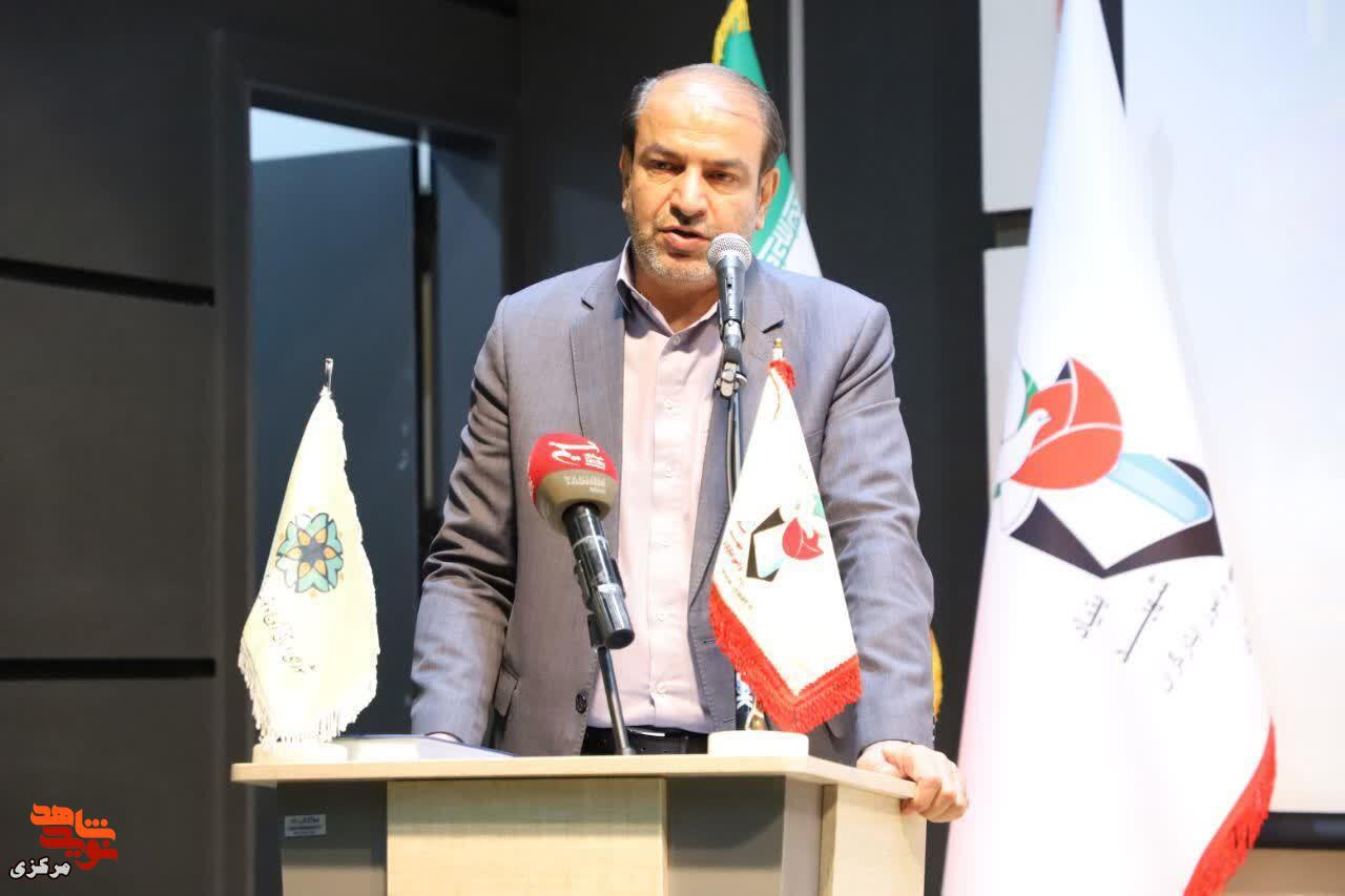 سه دستگاه اجرایی استان مرکزی در ترویج و توسعه فرهنگ ایثار و شهادت برتر شناخته شدند سه دستگاه اجرایی استان مرکزی در ترویج و توسعه فرهنگ ایثار و شهادت برتر شناخته شدند