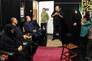 بازدید مدیران بنیاد شهید از استودیو ضبط تاریخ شفاهی
