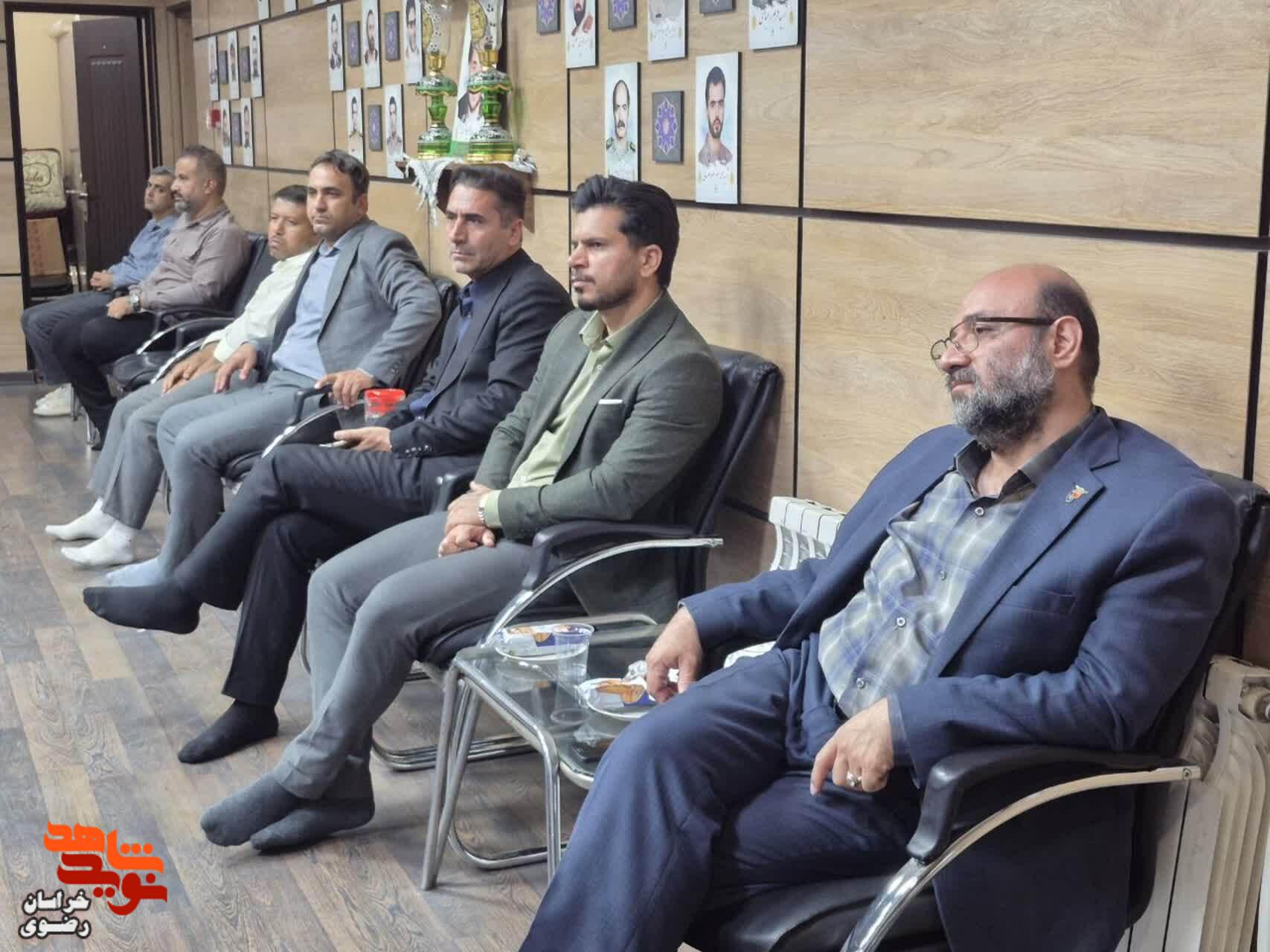 مراسم تکریم و معارفه مسئول دفتر حوزه نمایندگی ولی فقیه در بنیاد خراسان رضوی برگزار شد