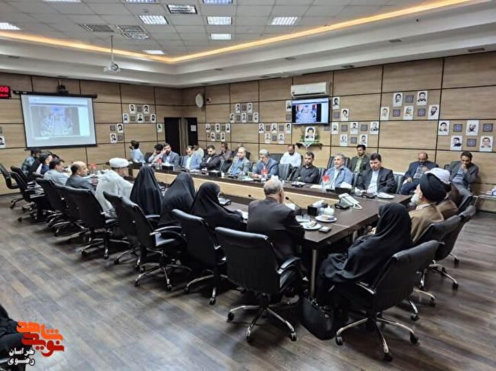 مراسم تکریم و معارفه مسئول دفتر حوزه نمایندگی ولی فقیه در بنیاد خراسان رضوی برگزار شد