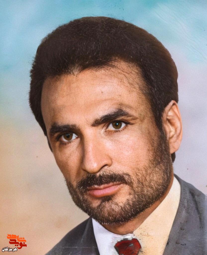ی ی