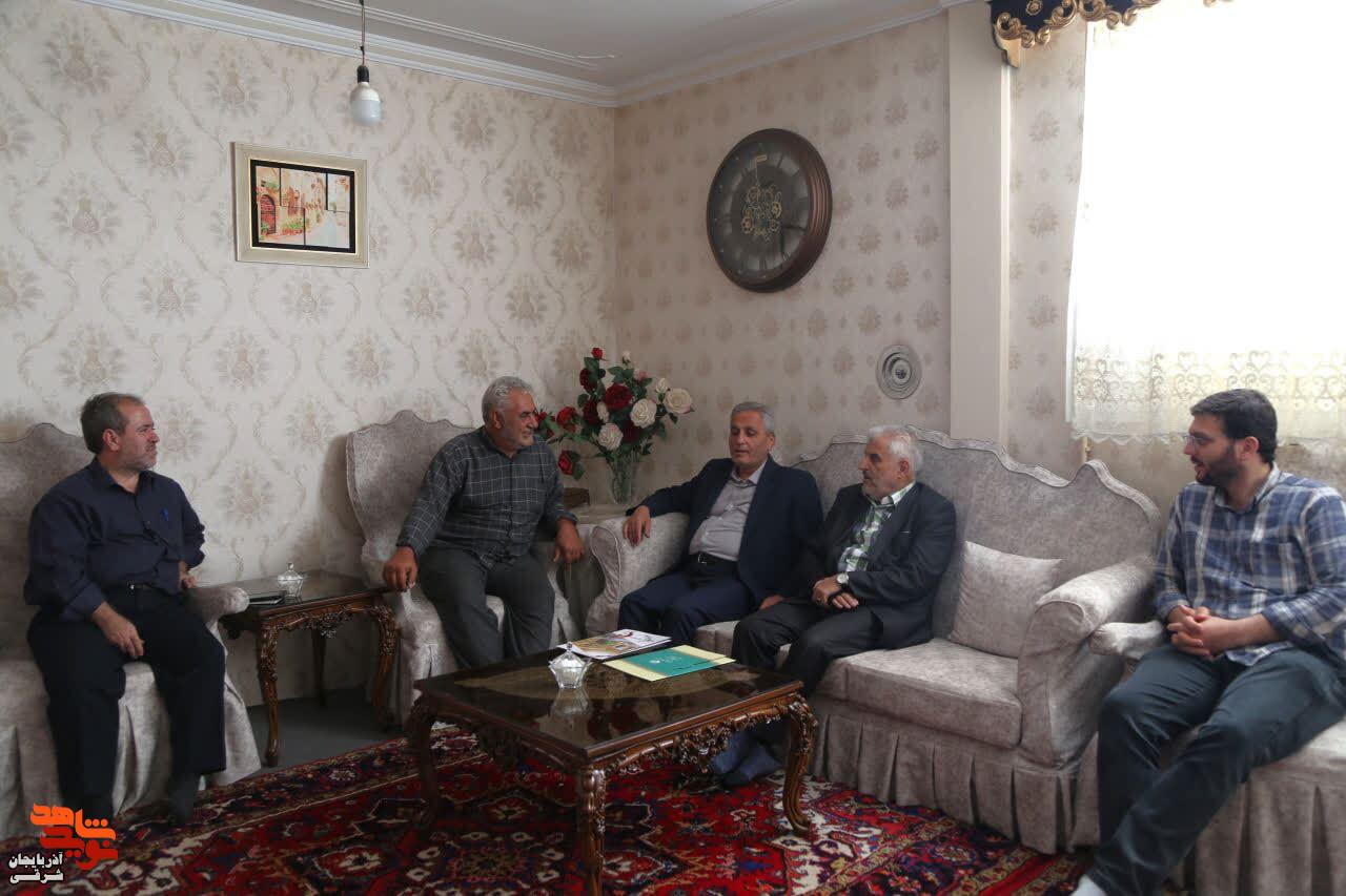 تجلیل از آزادگان سرافراز آذربایجانشرقی در آستانه ۲۶ مرداد+تصاویر تجلیل از آزادگان سرافراز آذربایجانشرقی در آستانه ۲۶ مرداد+تصاویر