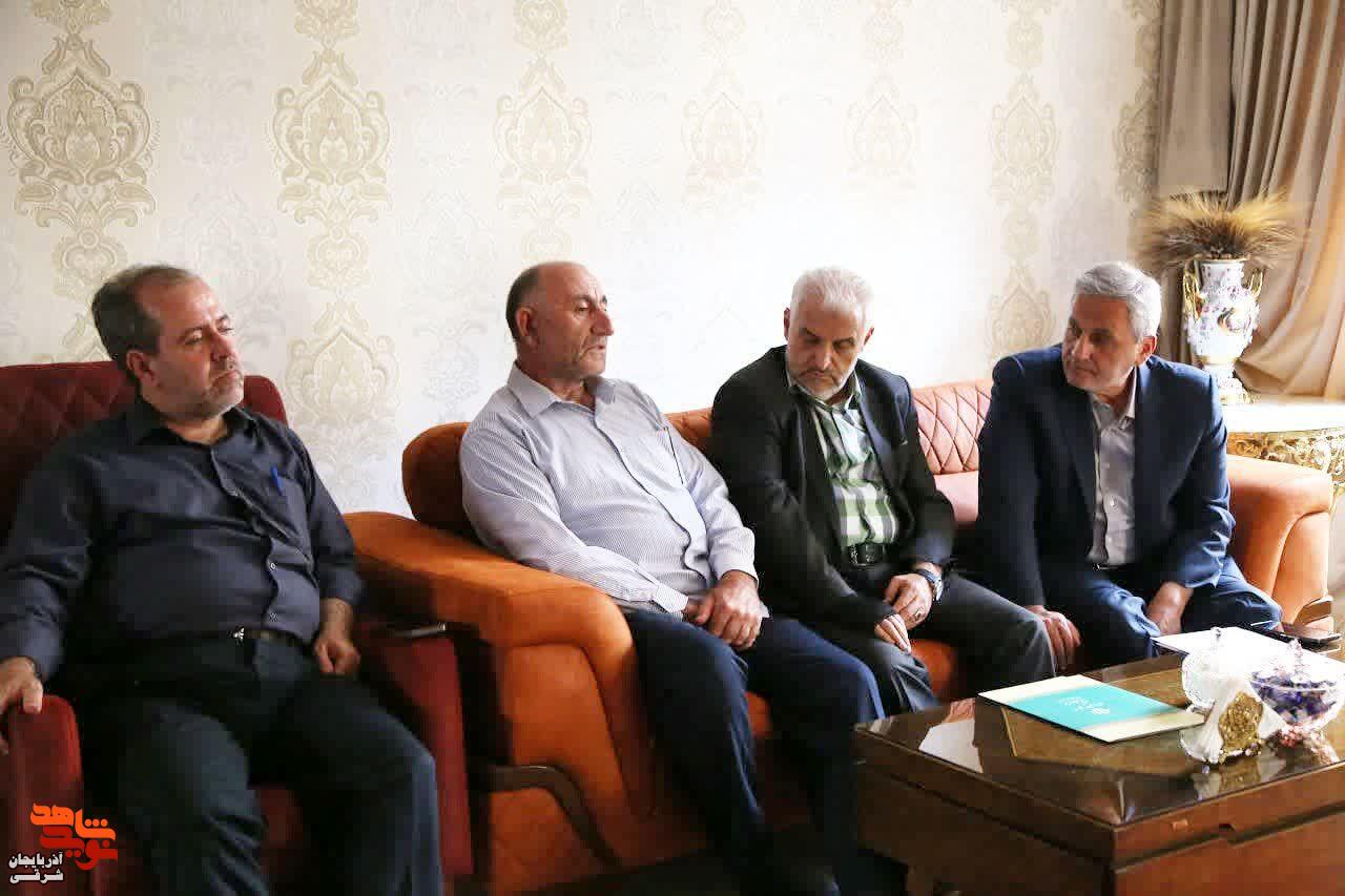 تجلیل از آزادگان سرافراز آذربایجانشرقی در آستانه ۲۶ مرداد+تصاویر تجلیل از آزادگان سرافراز آذربایجانشرقی در آستانه ۲۶ مرداد+تصاویر