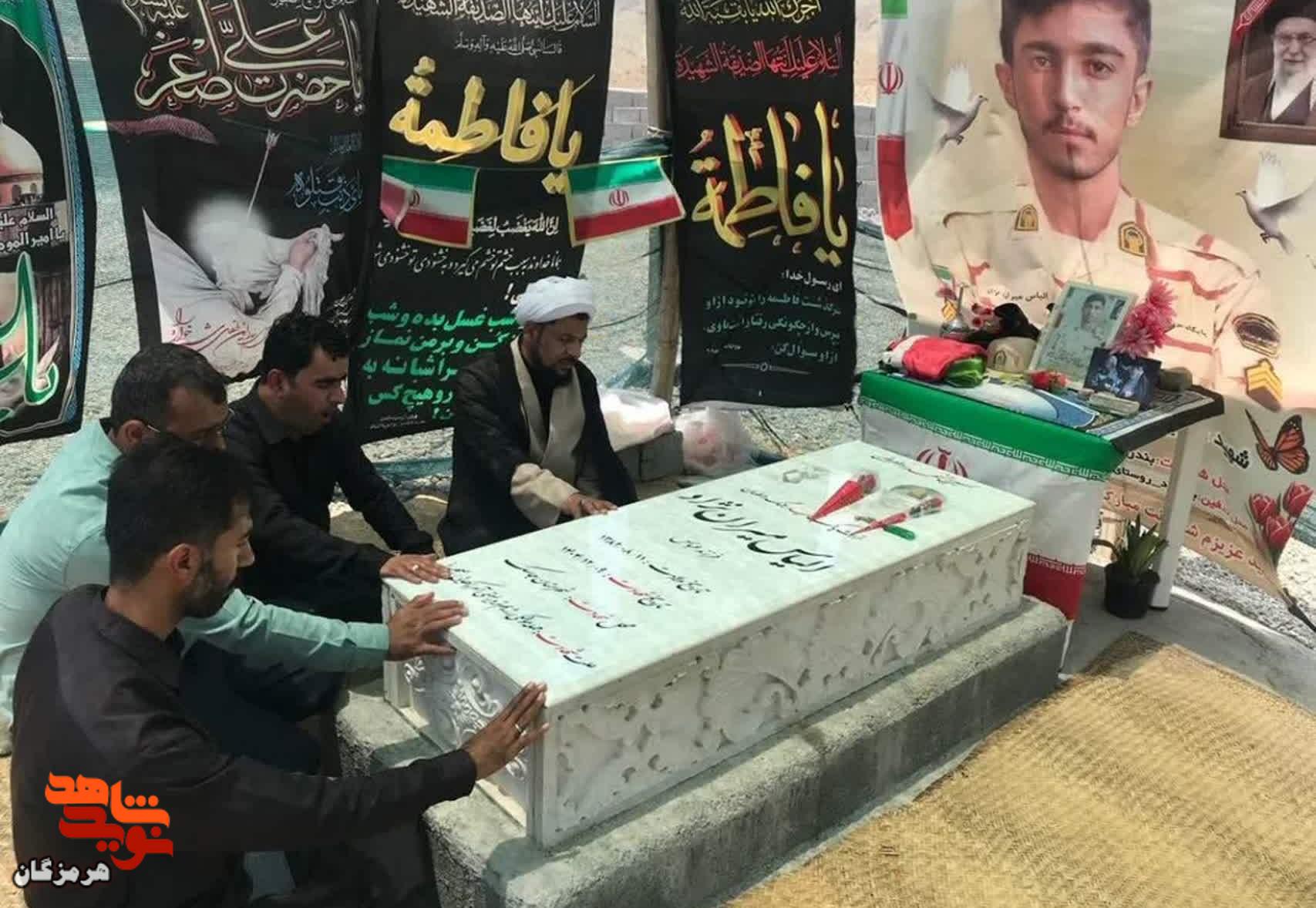 دیدار رئیس بنیاد شهید میناب با خانوادههای معظم شهدا و ایثارگران بشاگرد دیدار رئیس بنیاد شهید میناب با خانوادههای معظم شهدا و ایثارگران بشاگرد