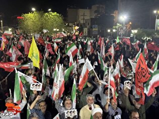 گزارش تصویری| آزادگان سرافراز ساوه در سالروز بازگشت به میهن تجلیل شدند