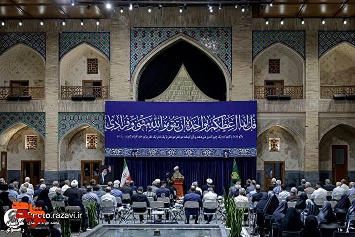 جامعه امروز بیش از هر زمان به روایت آزادگان و فرهنگ مقاومت نیاز دارد/ دیدار جمعی از آزادگان با تولیت آستان قدس رضوی