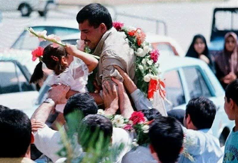آزادگی، درسی که هنوز ادامه دارد / آزادگان اسیر شدند، اما دل‌هایشان هرگز به اسارت نرفت