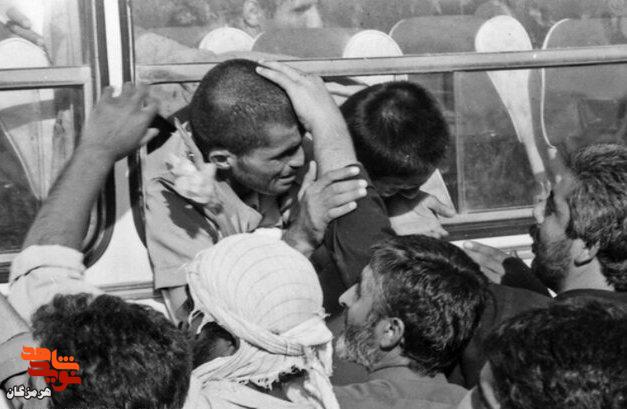 آنسوی سالهای اسارت، آغوشی به نام ایران آنسوی سالهای اسارت، آغوشی به نام ایران