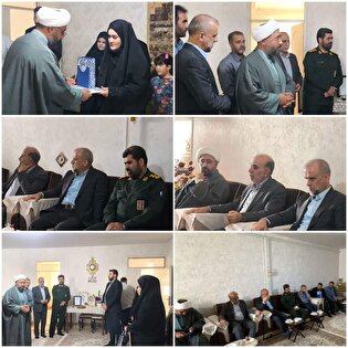 دیدار مسئولان کشوری و فرمانده سپاه شهرستان نقده با خانواده شهید رضا جلالی