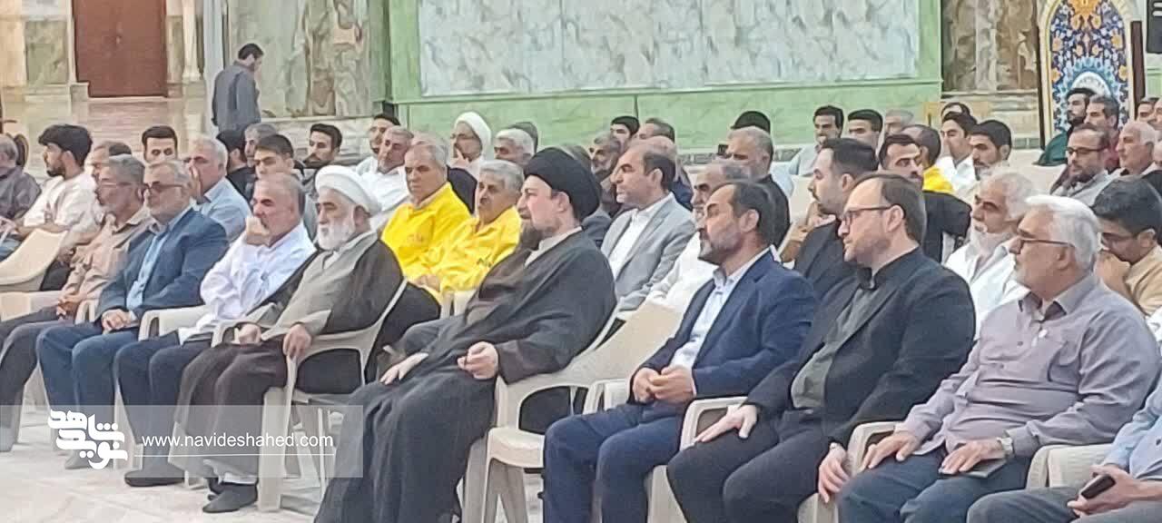 رالی آزادگان قم از حرم حضرت معصومه(س) تا حرم امام خمینی(ره) برگزار شد