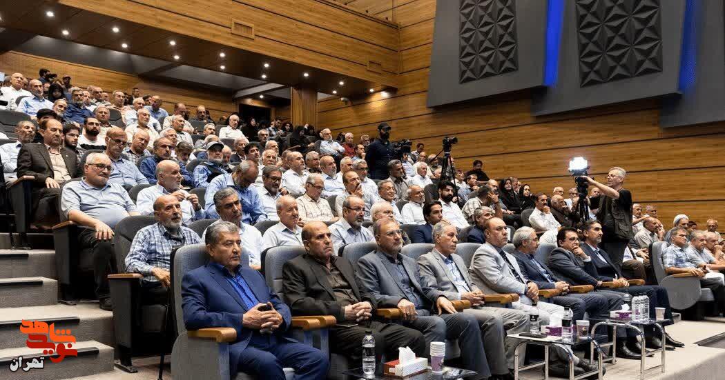مراسم ملی الماسهای درخشان با حضور رئیس بنیاد شهید و امور ایثارگران برگزار شد مراسم ملی الماسهای درخشان با حضور رئیس بنیاد شهید و امور ایثارگران برگزار شد