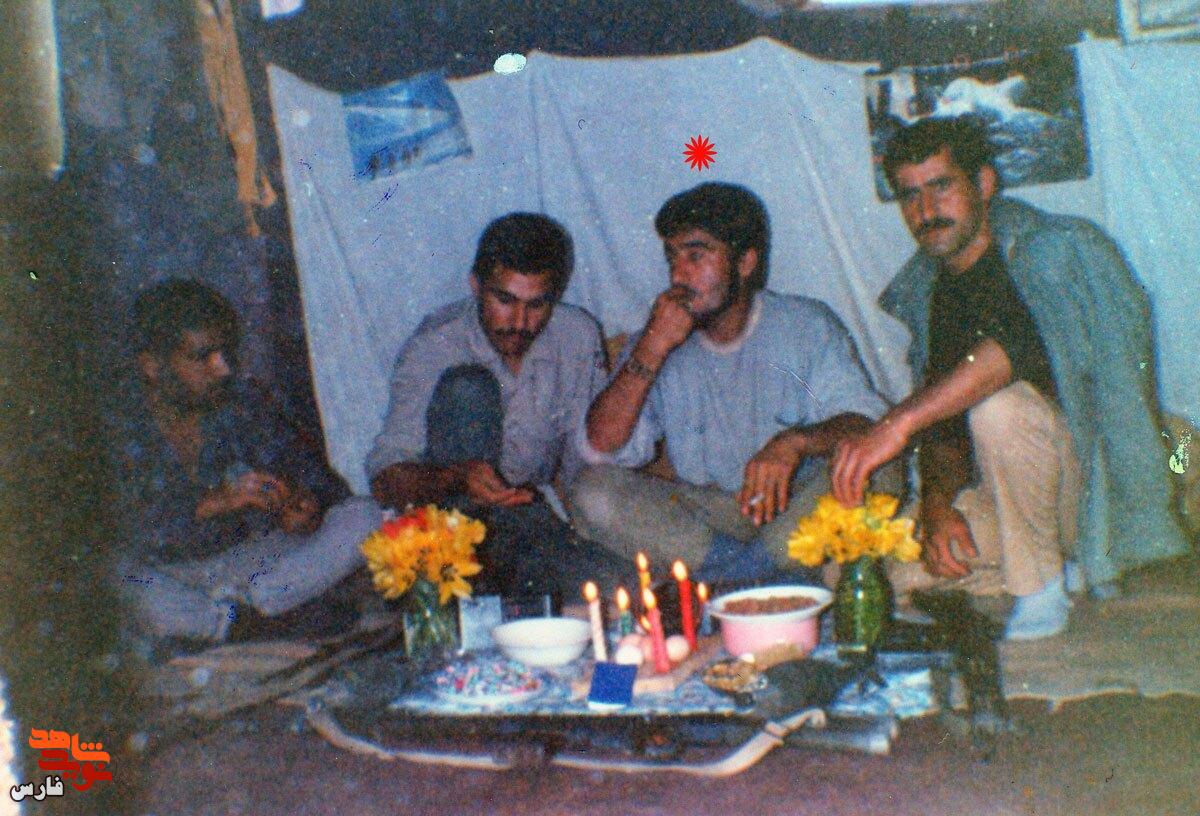 مادری چشمبهراه در معراج شهدا و فرزندی در سیاهچال بعث مادری چشمبهراه در معراج شهدا و فرزندی در سیاهچال بعث