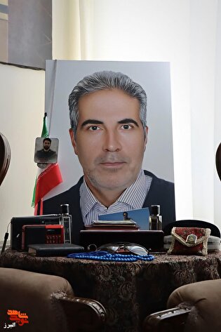 نماینده ولی‌فقیه در البرز با خانواده شهدای حمله رژیم صهیونیستی دیدار کرد؛ تأکید بر صیانت از فرهنگ ایثار و تکریم خانواده‌های شهدا