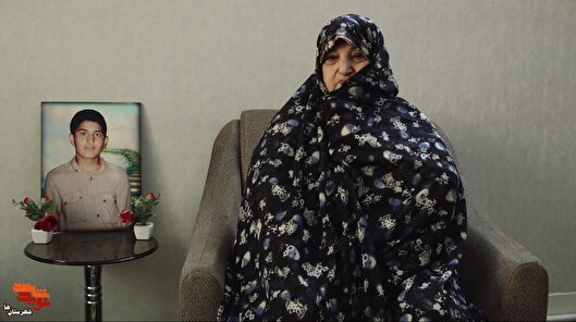 از اینکه فرزندم را در راه خدا داده‌ام شکر خدا را بجا می‌آورم