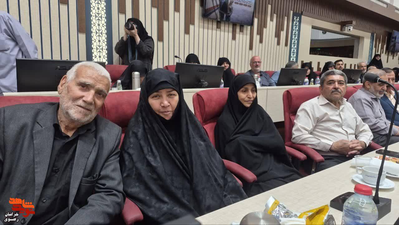 مدیرکل بنیاد شهید امور ایثارگران خراسان رضوی:اگر امروز دور هم جمع شدیم چون این بازگشت بسیار مهم بود بازگشت با افتخار و غرور آمیز بود و این افتخار پس از ۳۶ سال ارزشمند است مدیرکل بنیاد شهید امور ایثارگران خراسان رضوی:اگر امروز دور هم جمع شدیم چون این بازگشت بسیار مهم بود بازگشت با افتخار و غرور آمیز بود و این افتخار پس از ۳۶ سال ارزشمند است