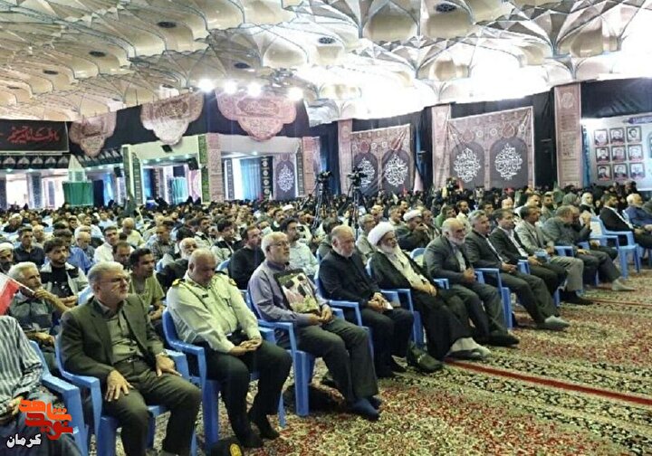 کرمان در سوگ رهبر شهید؛ تأکید امام جمعه بر تداوم راه و حفظ وحدت