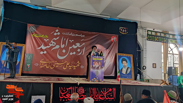راه عزت و مقاومت رهبر شهید را با قدرت ادامه خواهیم داد