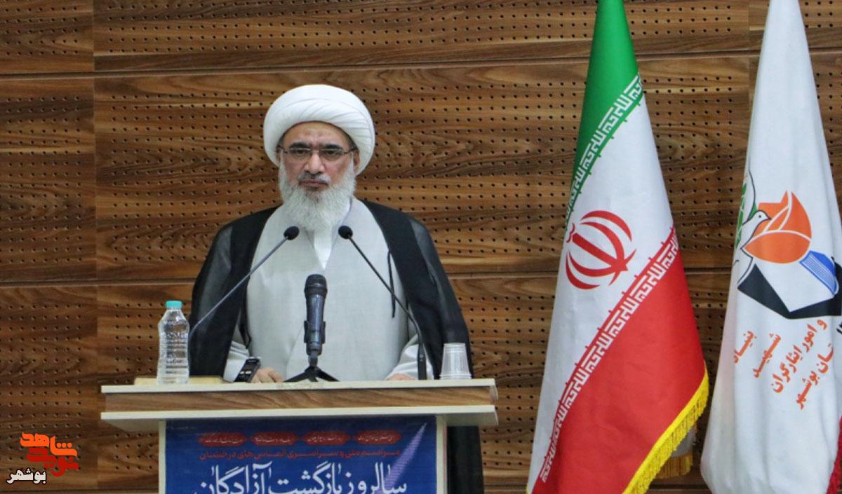 گزارش| آزادگان بوشهر؛ راویان زنده حماسه‌ای که پشت سیم‌های خاردار خاموش نشد