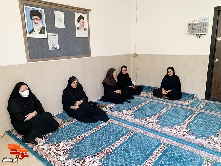 آیین چهلم رهبر شهید انقلاب در بنیاد شهید کردستان برگزار شد
