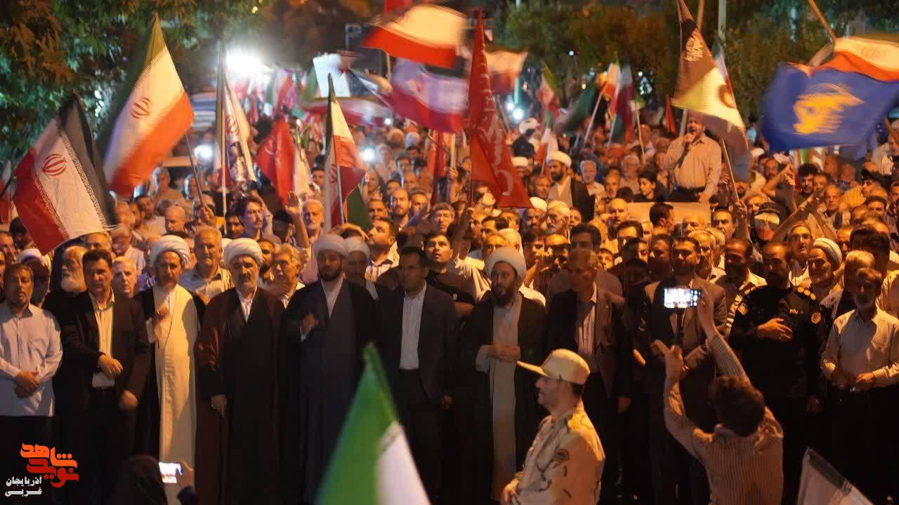 تجمع شبانه مردم دارالمومنین شهرستان خوی
