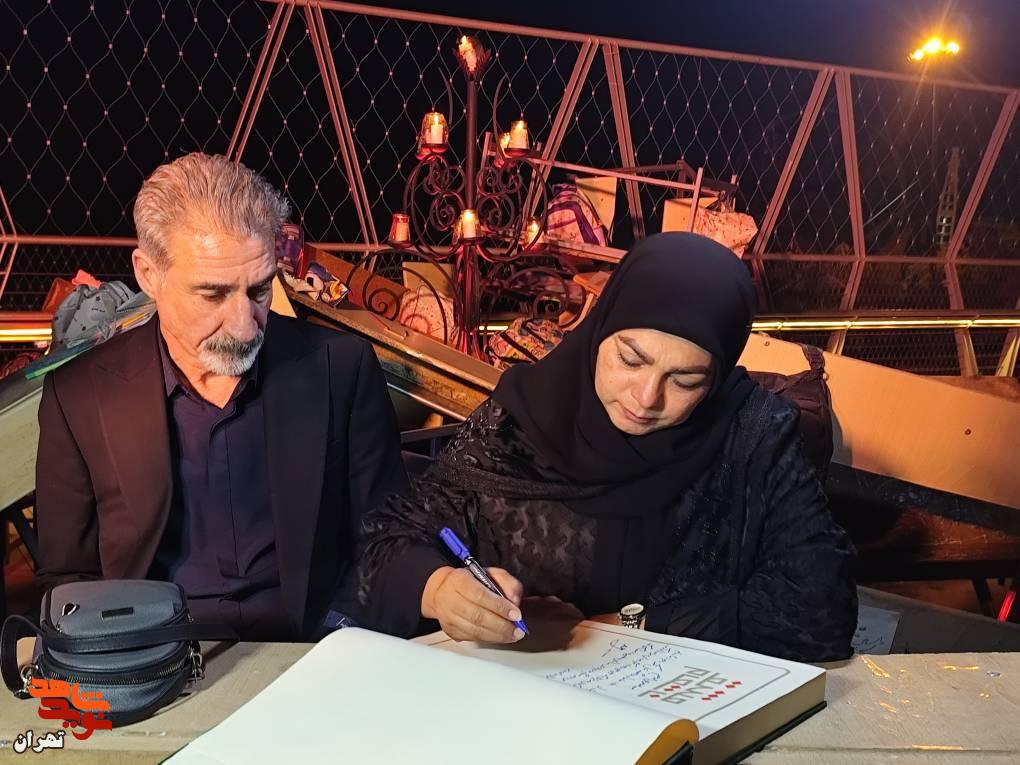 پیام مادر شهید «ماکان نصیری» به نمایندگی از مادران ۱۶۸ کودک شهید میناب در «مشق ناتمام» پیام مادر شهید «ماکان نصیری» به نمایندگی از مادران ۱۶۸ کودک شهید میناب در «مشق ناتمام»