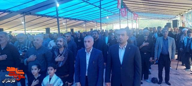 تصاویر/حضور مشاور رئیس جمهور در امور ایثارگران به مناسبت بیست و چهارمین یادواره شهدای ۱۳ شهید در کارنام ساری