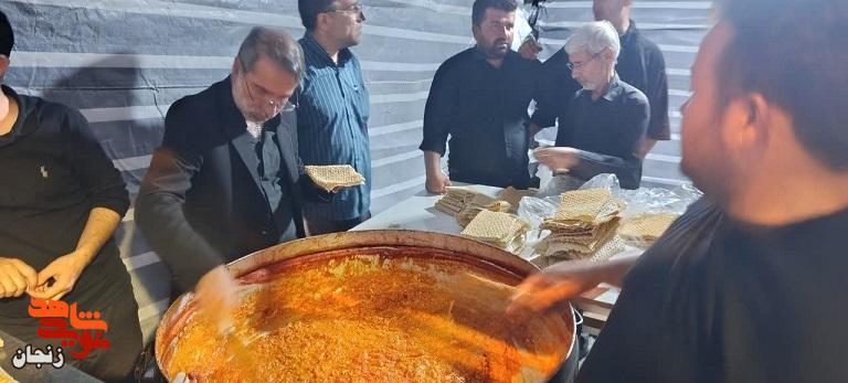 از نذر چای در یک چادر کوچک تا خدمت به هزاران زائر کربلا