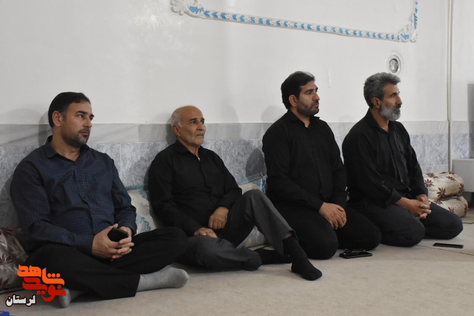 یادواره خانگی شهید «علی بیگی»، از شهدای ناوشکن دنا برگزار شد