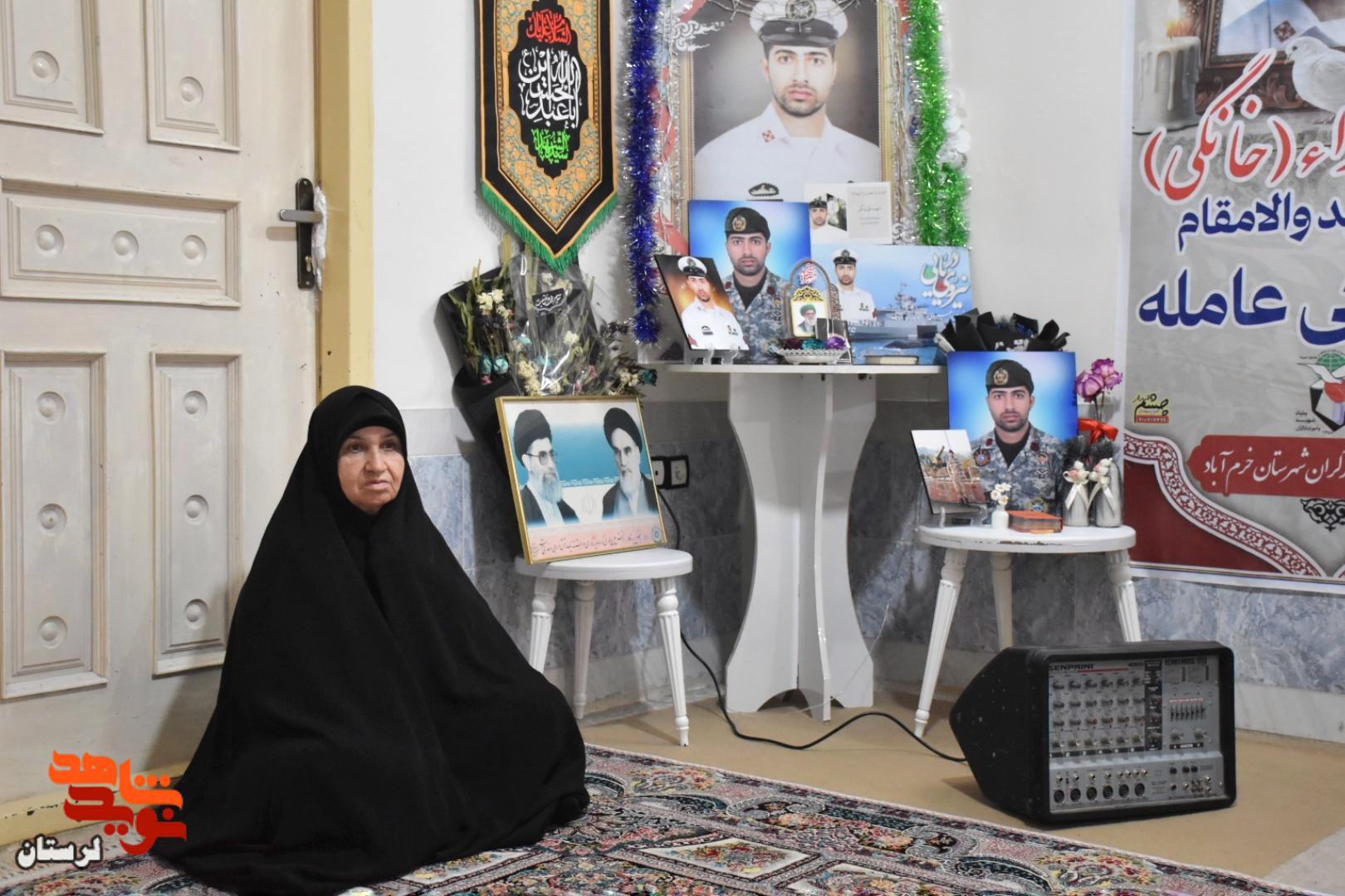 یادواره خانگی شهید «علی بیگی»، از شهدای ناوشکن دنا برگزار شد