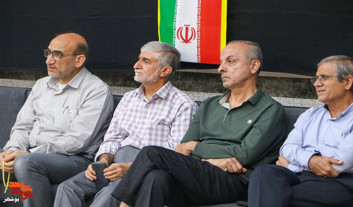 طنین حماسه شلمچه در «شبی با شهدا» طنین حماسه شلمچه در «شبی با شهدا»